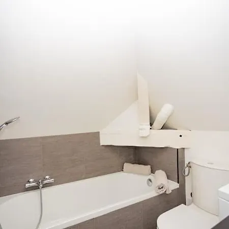 Le Nid Troyen - Gare - Hypercentre - New Cosy - Rent Immo